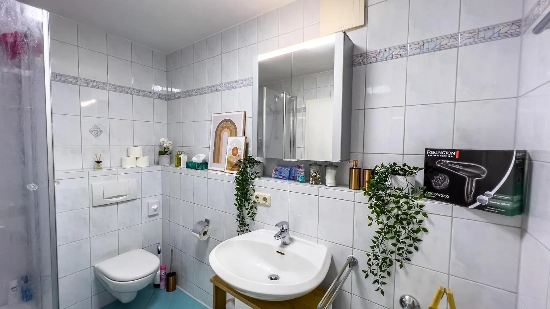 Apartment Stylische Zentrale Wohnung Mit Kueche Und Parkplatz In Seitenstraße Deggendorf